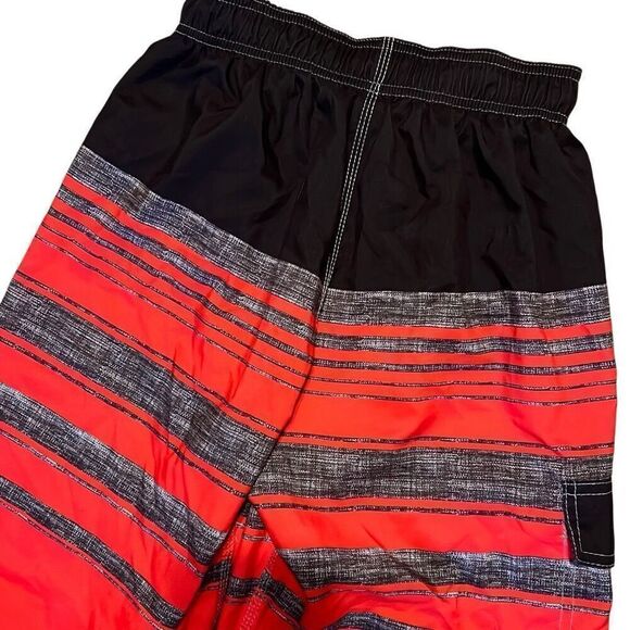 Nonwe Men’s 28 Red and Black Striped Swim Board Shorts - Picture 1 of 8